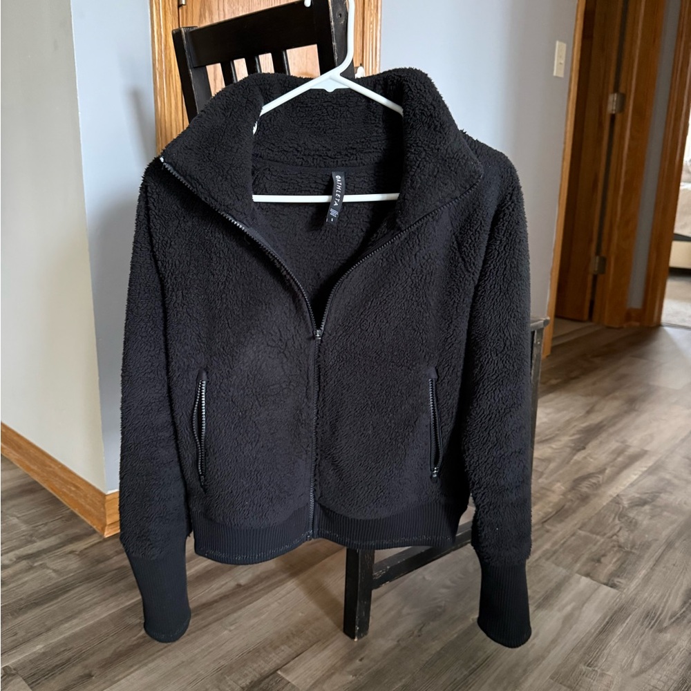Athleta Women's Black Fleece Bomber Jacket! Great condition! SZ-Small